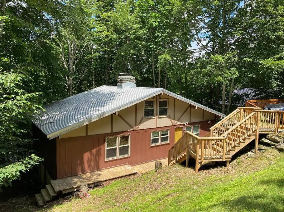 Cozy Cabin With Boosted Wi-Fi Beech Mountain Exterior photo