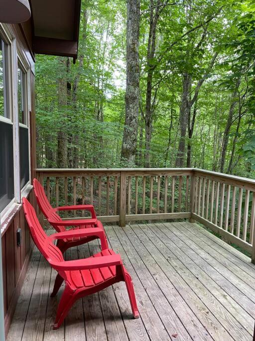 Cozy Cabin With Boosted Wi-Fi Beech Mountain Exterior photo