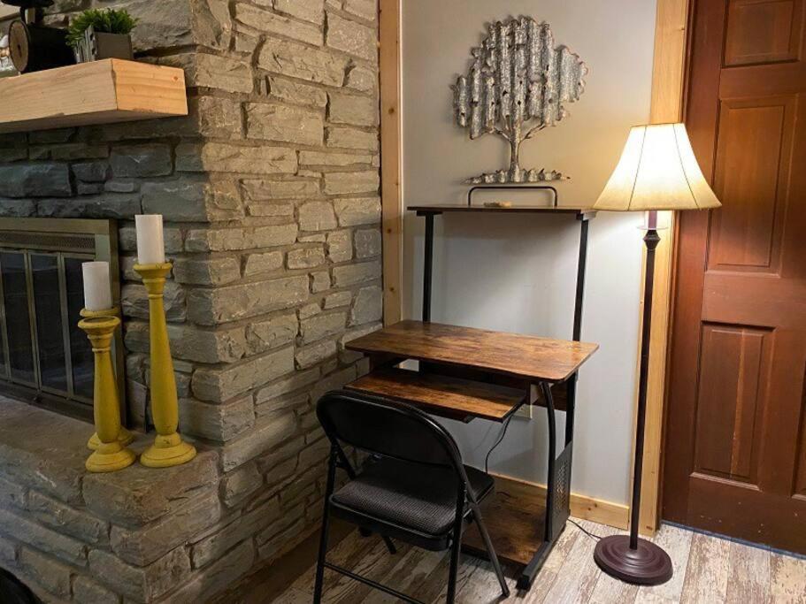 Cozy Cabin With Boosted Wi-Fi Beech Mountain Exterior photo
