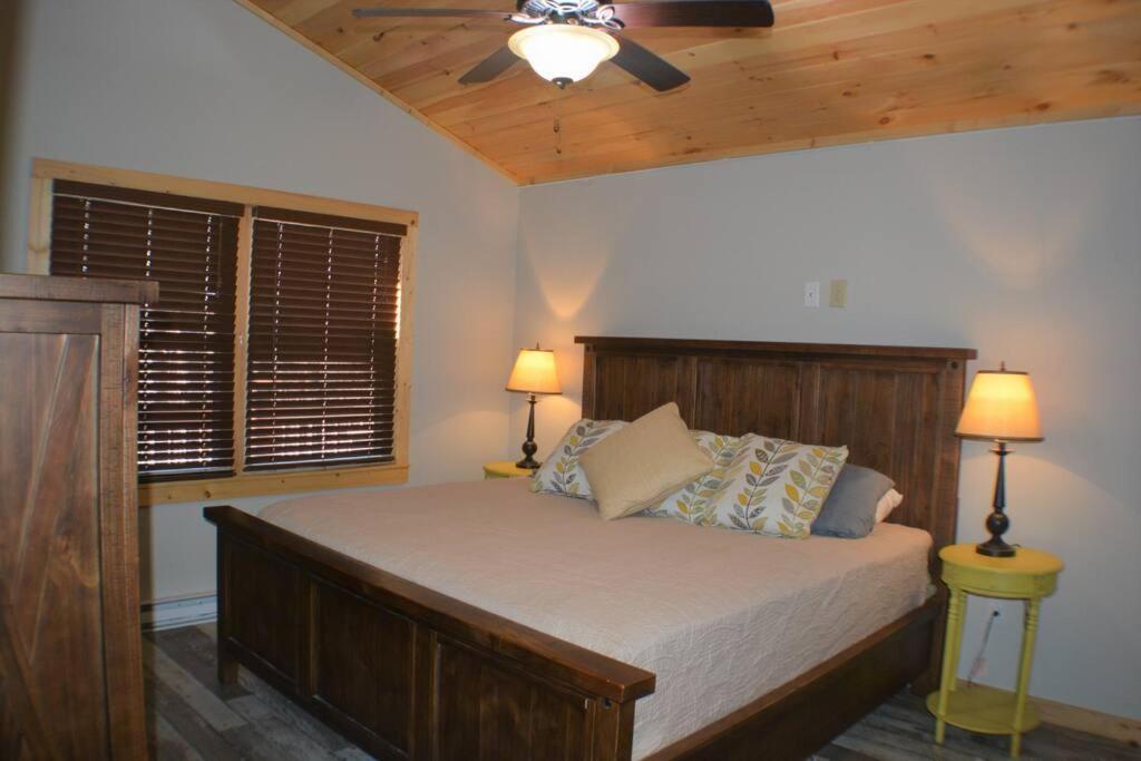 Cozy Cabin With Boosted Wi-Fi Beech Mountain Exterior photo