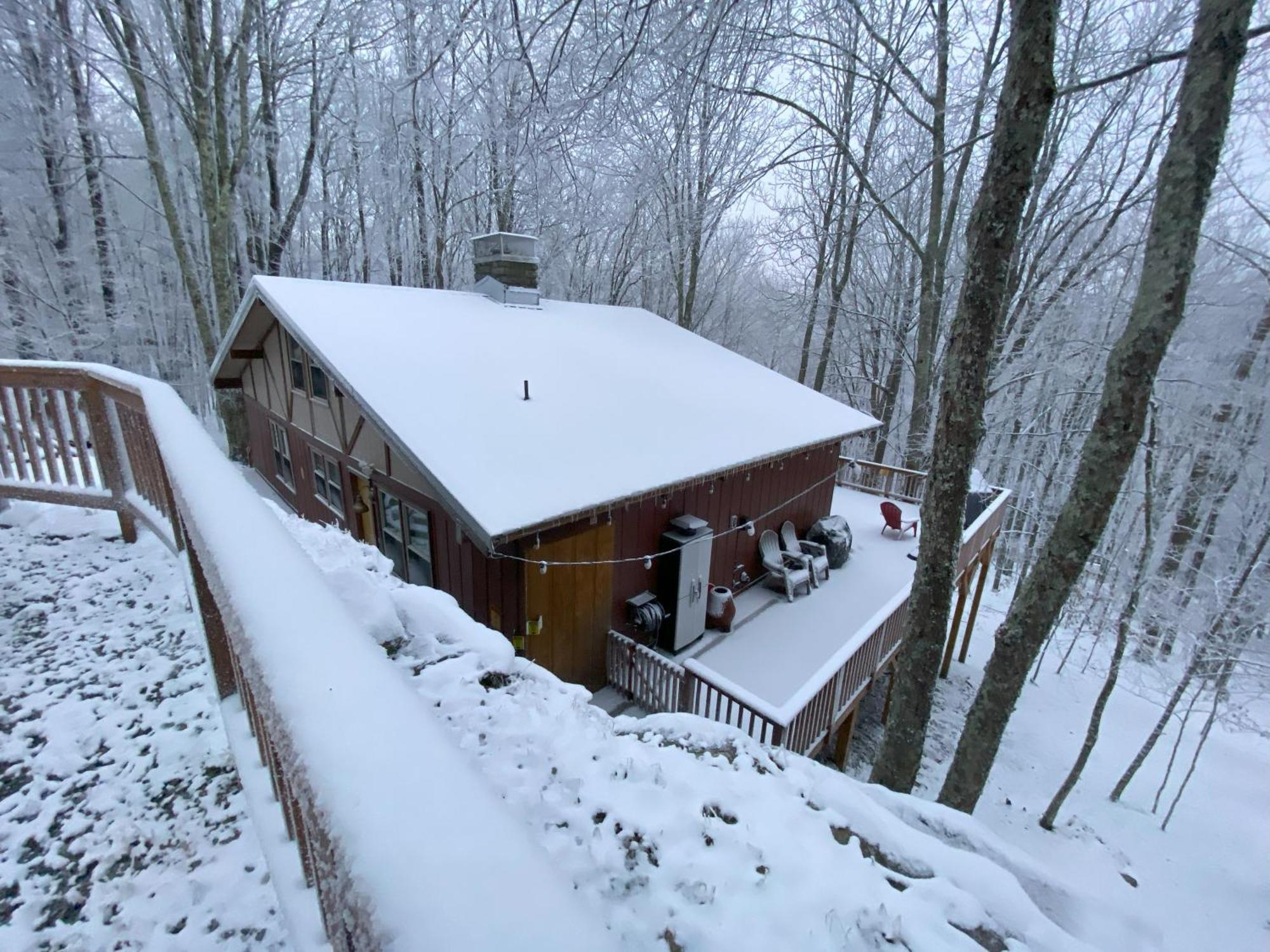 Cozy Cabin With Boosted Wi-Fi Beech Mountain Exterior photo