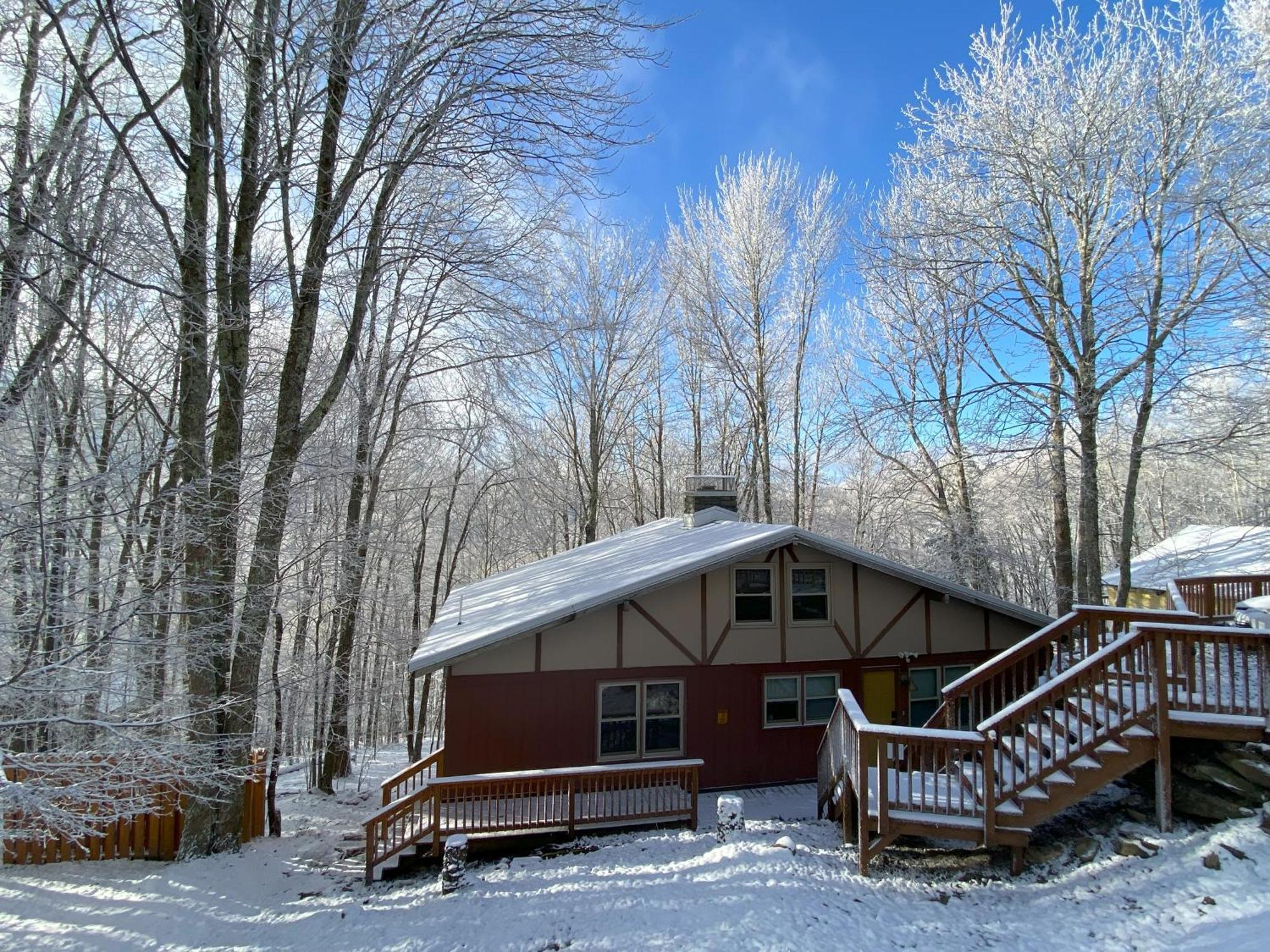 Cozy Cabin With Boosted Wi-Fi Beech Mountain Exterior photo